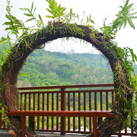 Doubletree Resort By Hilton Hotel Hainan - Qixianling Hot Spring Baoting ภายนอก รูปภาพ