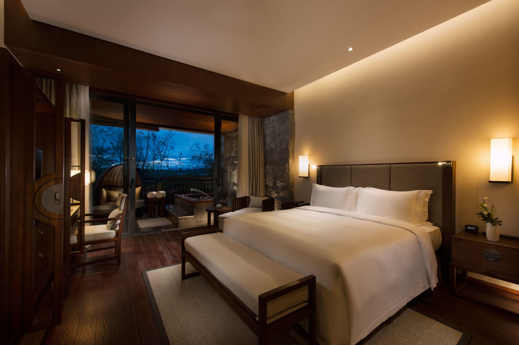 Doubletree Resort By Hilton Hotel Hainan - Qixianling Hot Spring Baoting ภายนอก รูปภาพ