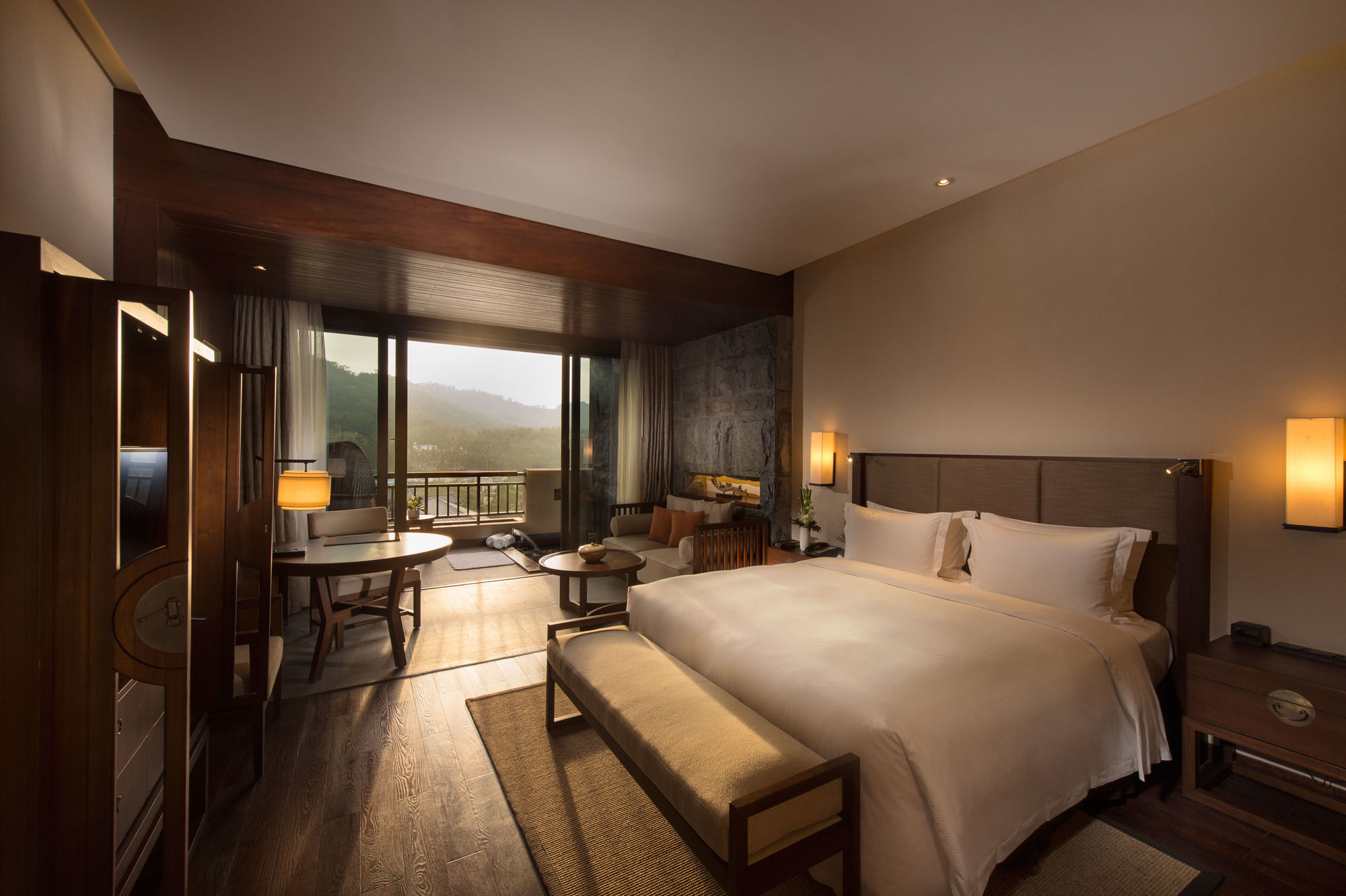 Doubletree Resort By Hilton Hotel Hainan - Qixianling Hot Spring Baoting ภายนอก รูปภาพ
