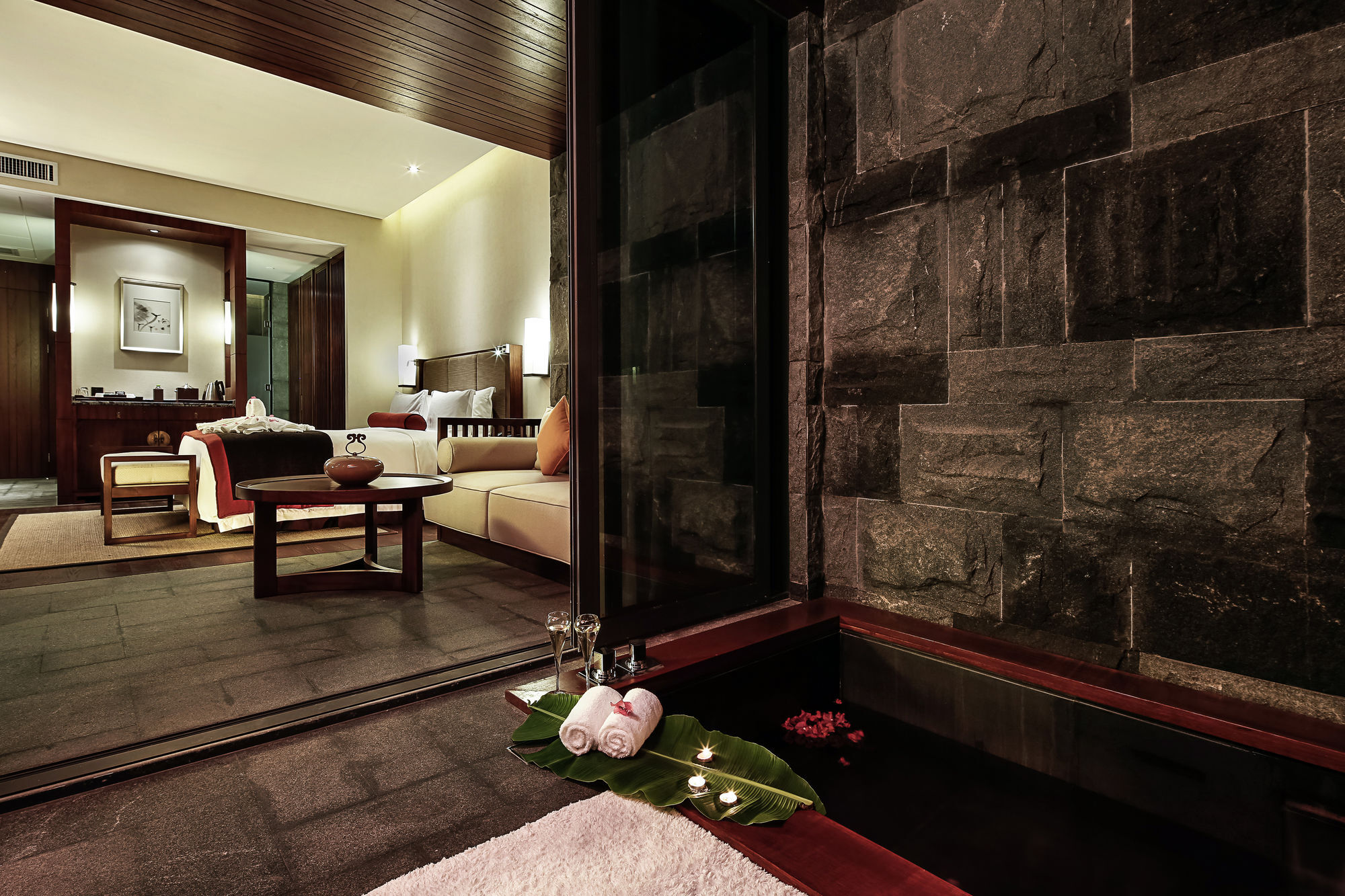 Doubletree Resort By Hilton Hotel Hainan - Qixianling Hot Spring Baoting ภายนอก รูปภาพ